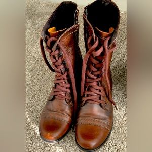 Steve Madden Troopa brown leather boots